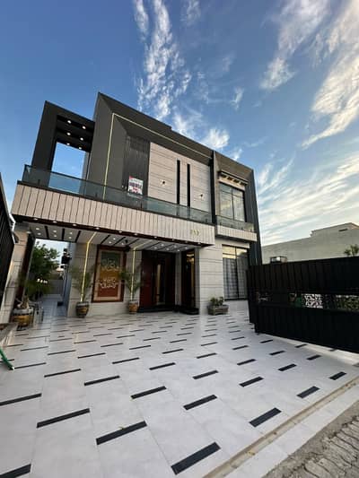 Modern 10 Marla House In Bahria Quaid Block
