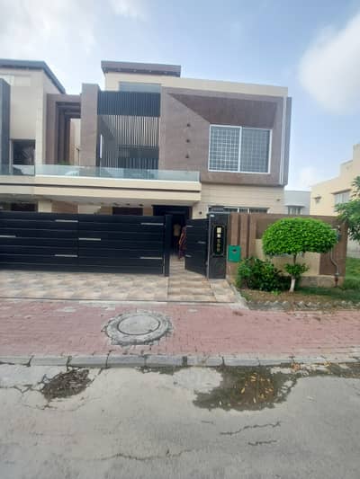 10 Marla Bran New House for Sale in Iqbal Block, Bahria Town, Lahore