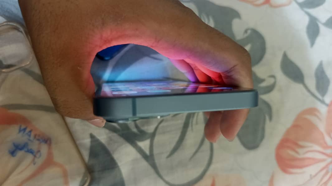 Apple iPhone 14 plus 1