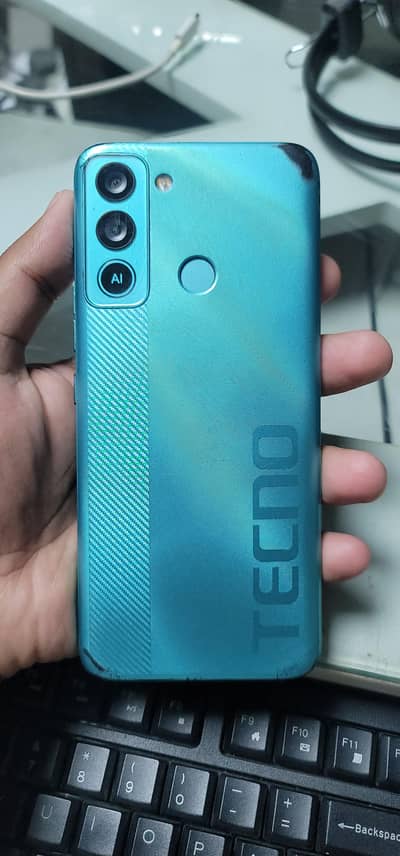 Tecno pop 5 lite for sale 2/32 only panel exchange with box.