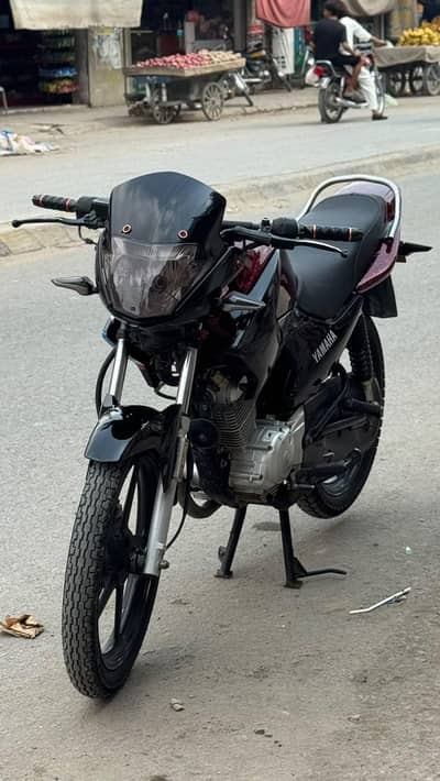 Yamaha ybr esd 2018 model