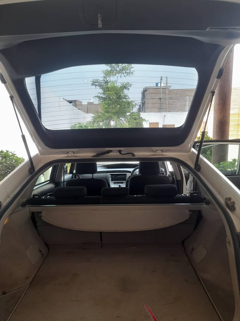 prius 11