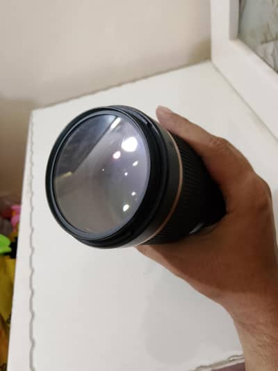 Tamron SP AF 70-200mm f/2.8 Di LD (IF) Macro Lens