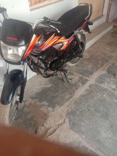 honda prider 100cc 17model in good condition