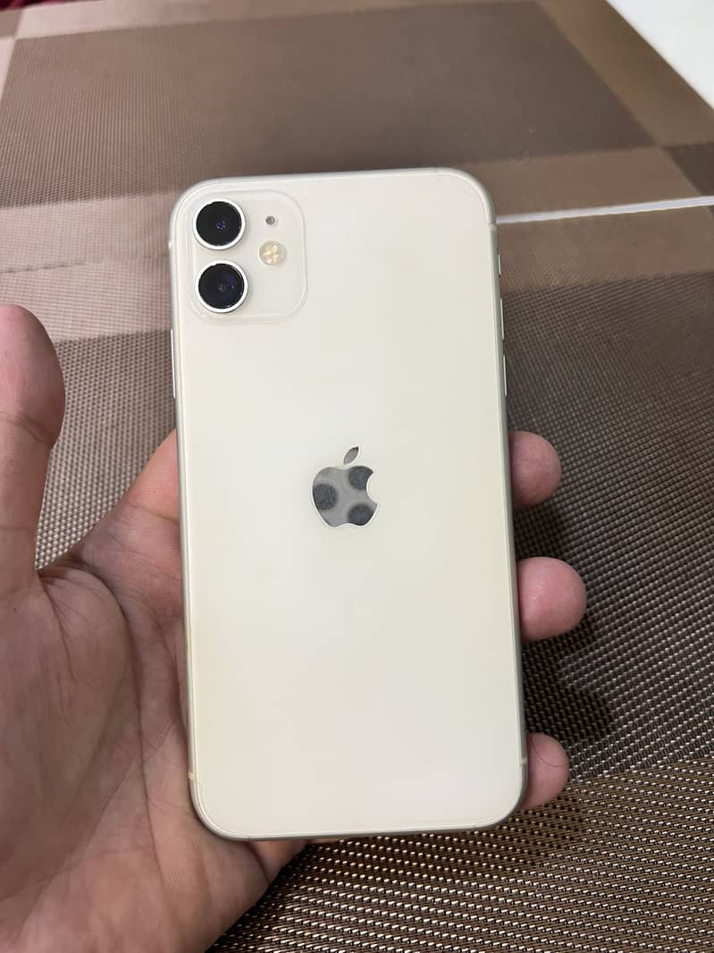 Apple iPhone 11 2