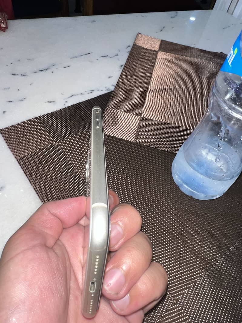 Apple iPhone 11 5