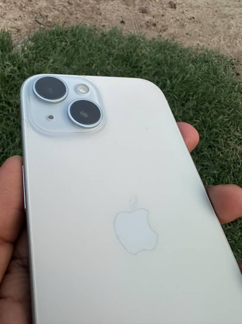 Apple iPhone 15 0