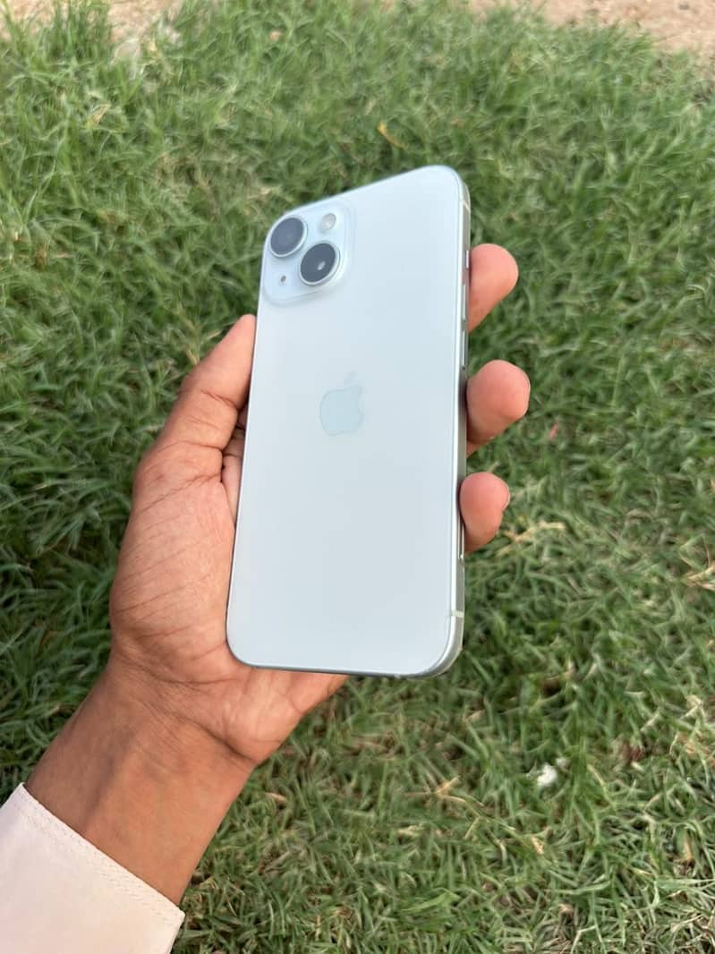 Apple iPhone 15 6