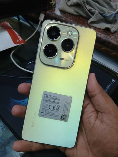 Infinix Hot 40