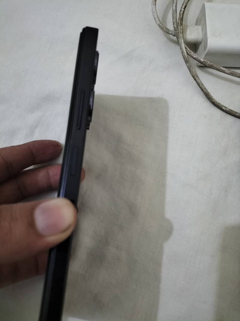 Infinix Note 30 6