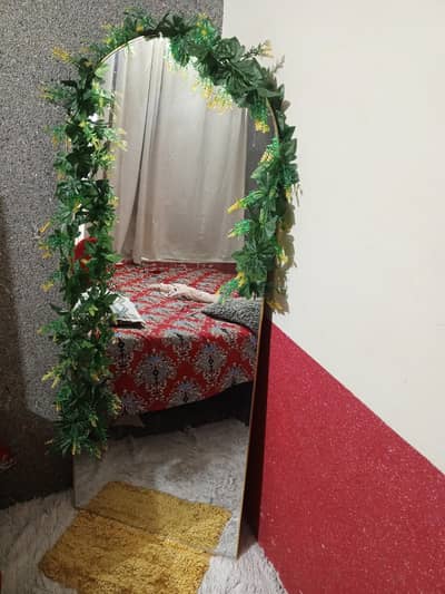 5.2 hight 3mm mirror Brand New condition