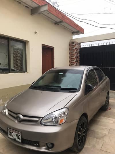 Toyota Platz 2004