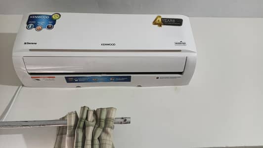 Kenwood e Serene series 1 Ton Ac with original boxI only 4 months used
