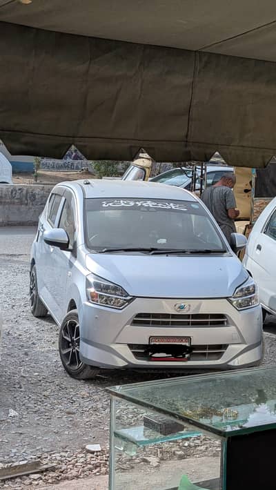 Daihatsu Mira 2022