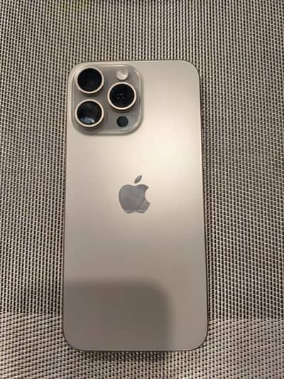 Apple iPhone 15 Pro Max