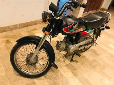 honda 2016 saff condition hai