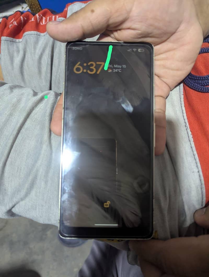 Google Pixel 7 4