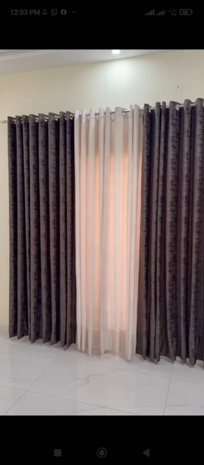 5 curtains with stands full set.