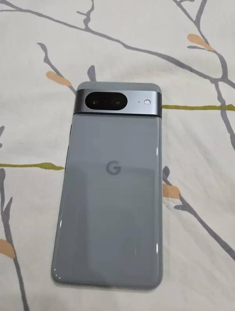 Google Pixel 8 1