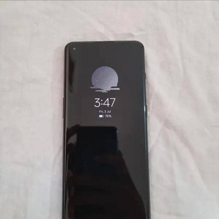 One Plus 10 Pro 1