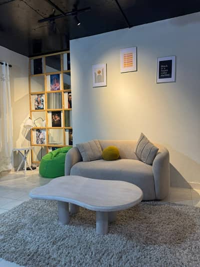 One bed room apartment available for daily basis