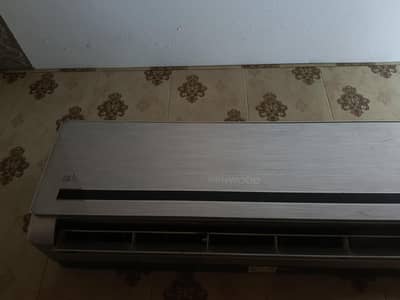Kenwood a. c 1 ton e icon