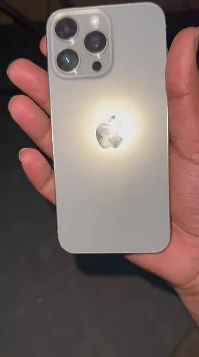 Apple iPhone 15 Pro Max