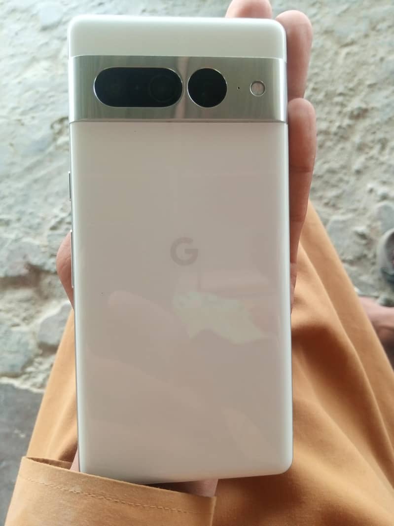 Google Pixel 7 Pro 2