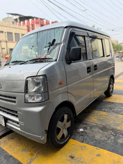 Suzuki Every 2014