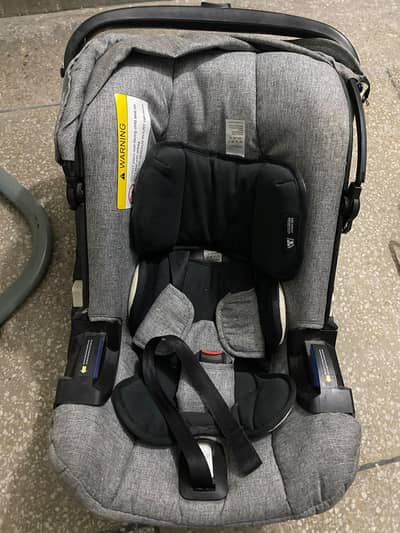 baby pram (push chair)