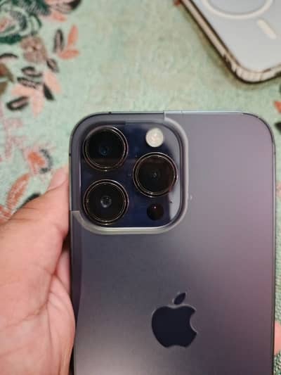Iphone 14 pro max jv