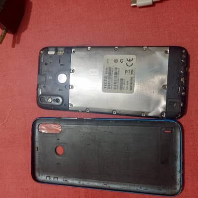 Techno spark 4 lite