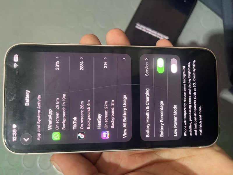 Apple iPhone 13 4