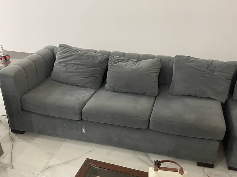 L corner sofa 0