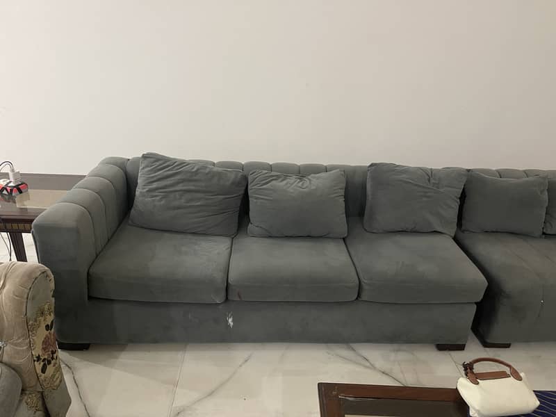 L corner sofa 1