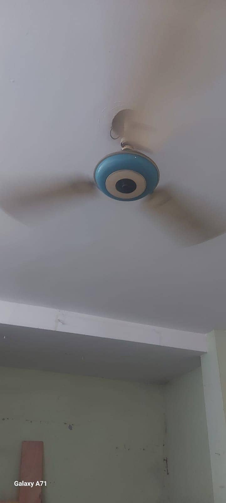 ceiling fan 0