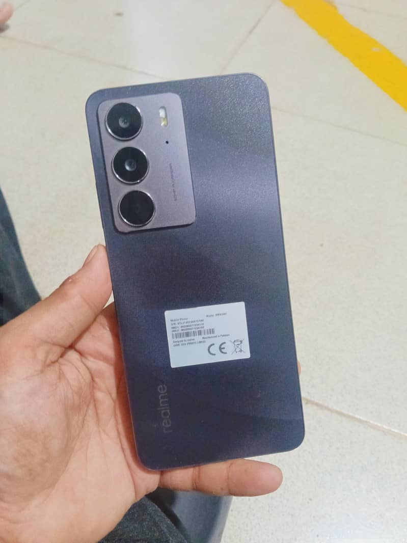 Realme C75 5