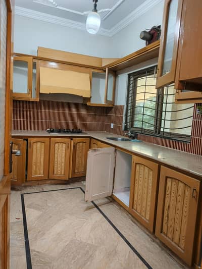 8 Marla Upper Portion Available For Rent In G-13 Islamabad