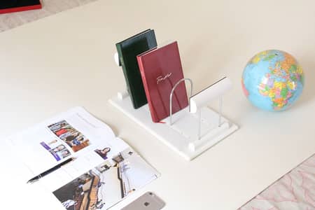 Carl Design Book Stand