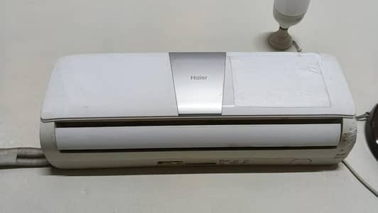 HAIER 1 ton Split AC 10/9 Chill Cooling  Working condition