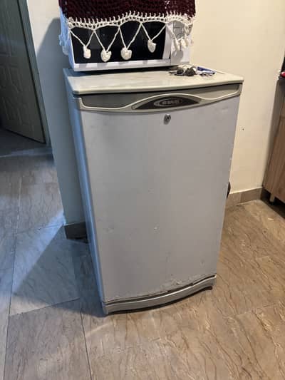 Mini Fridge 100% Working