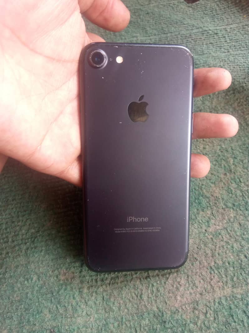 Apple iPhone 7 5