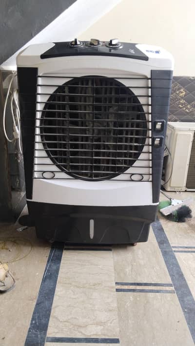 Air room cooler