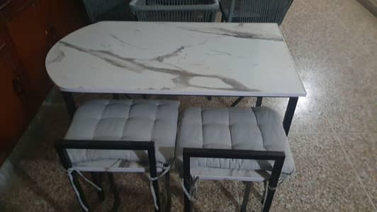 kids dining table
