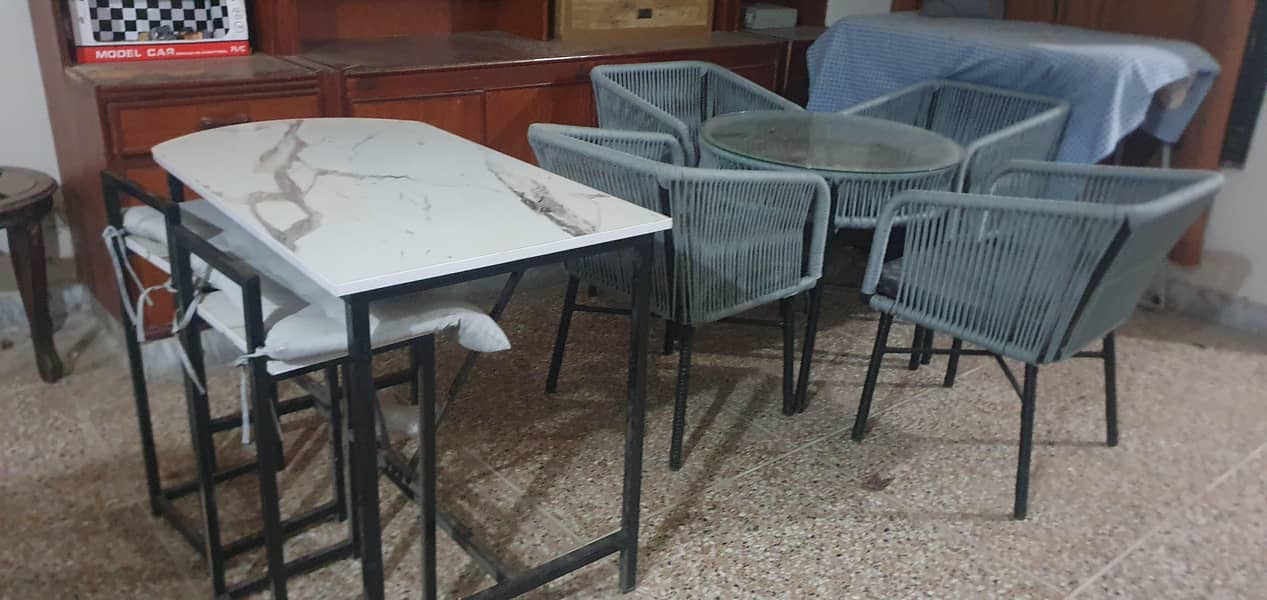 kids dining table 3