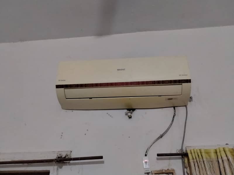 Orient split AC Inverter 1