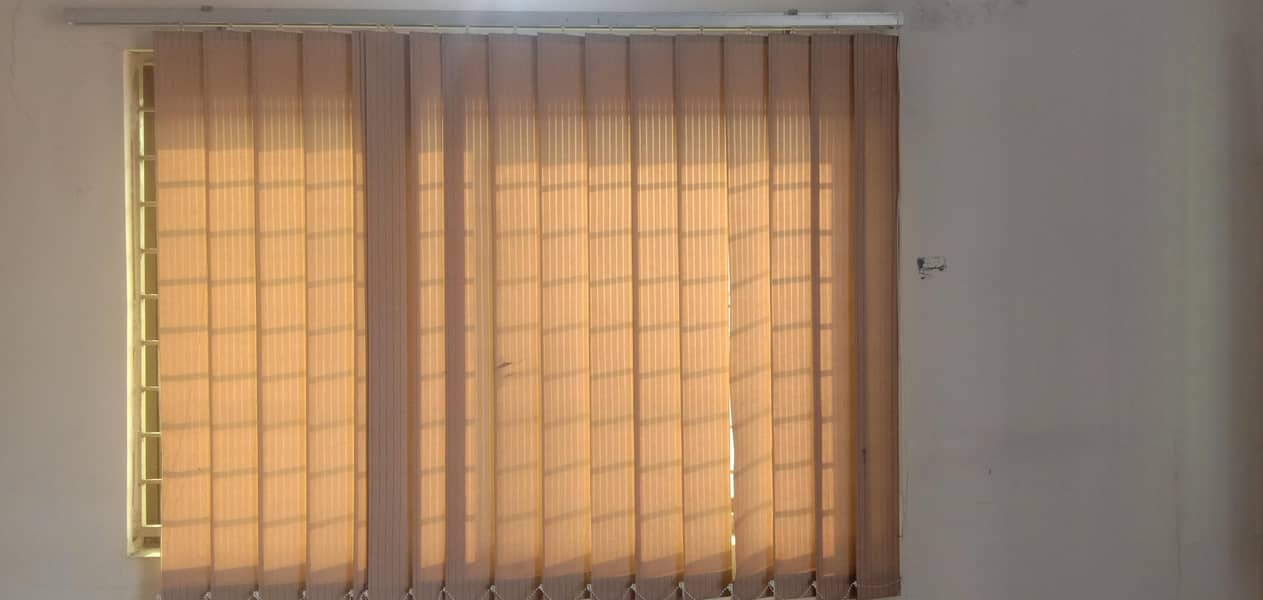 Blinds 0