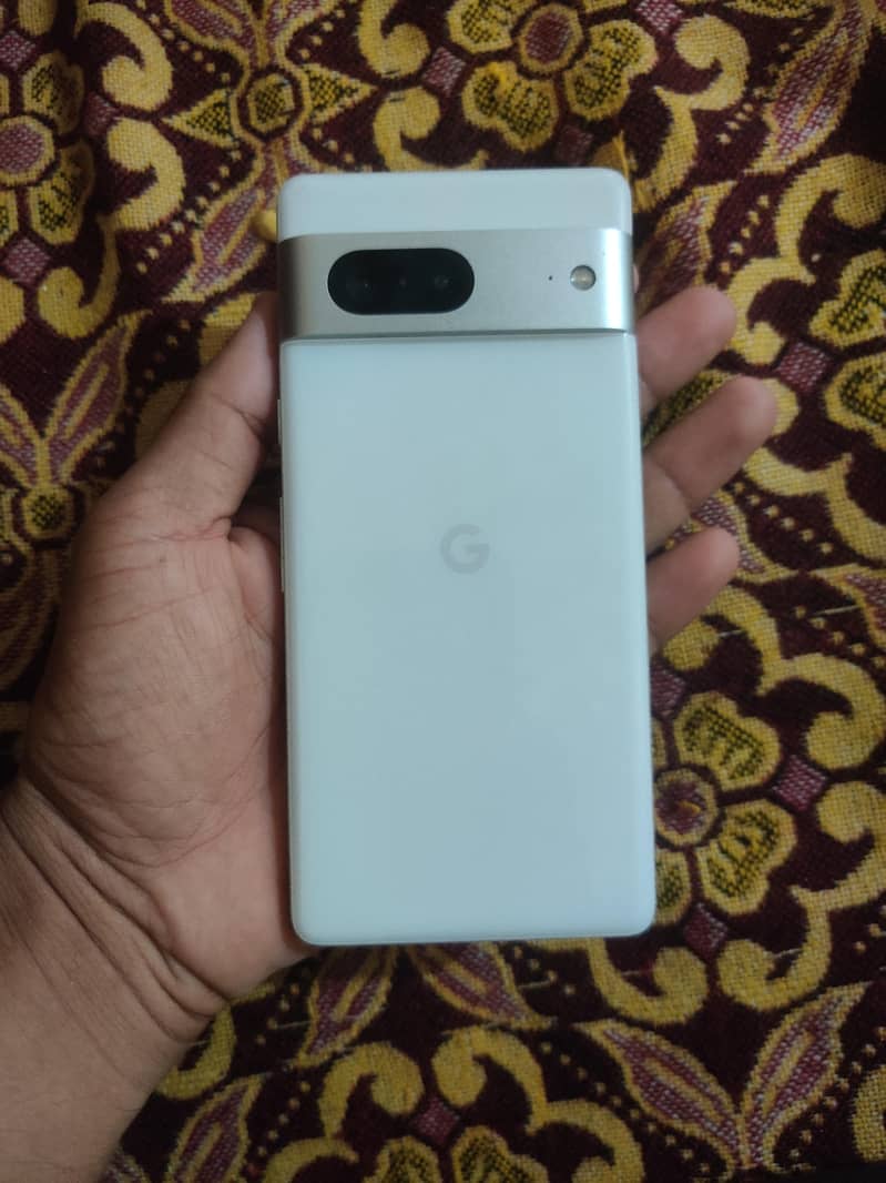 Google Pixel 7 6
