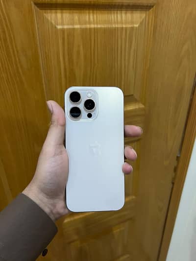 Apple iPhone 16 Pro Max