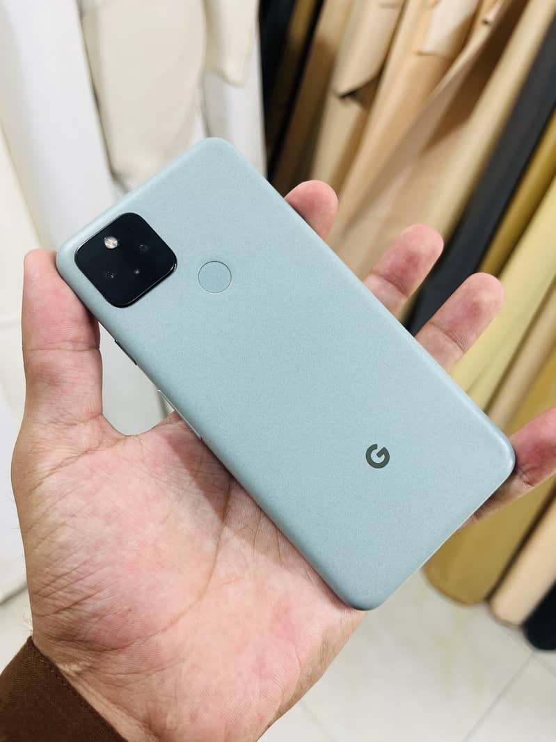 Google Pixel 5a 0
